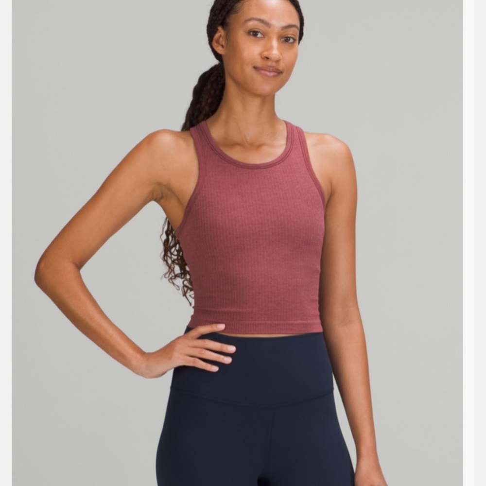 Lululemon ebb to street
